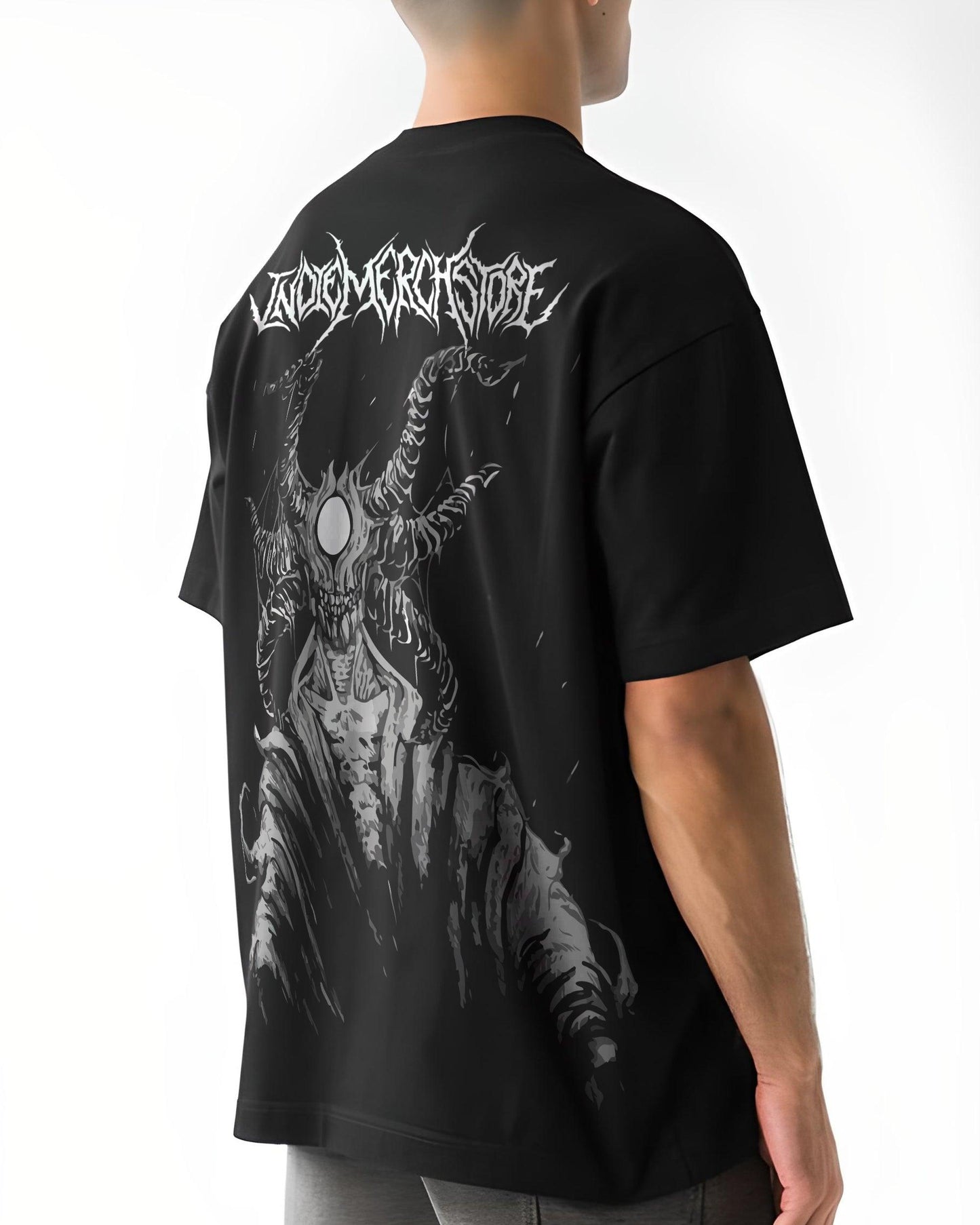 HUNTING HUG CREATURE BLACK OVERSIZED T-SHIRT