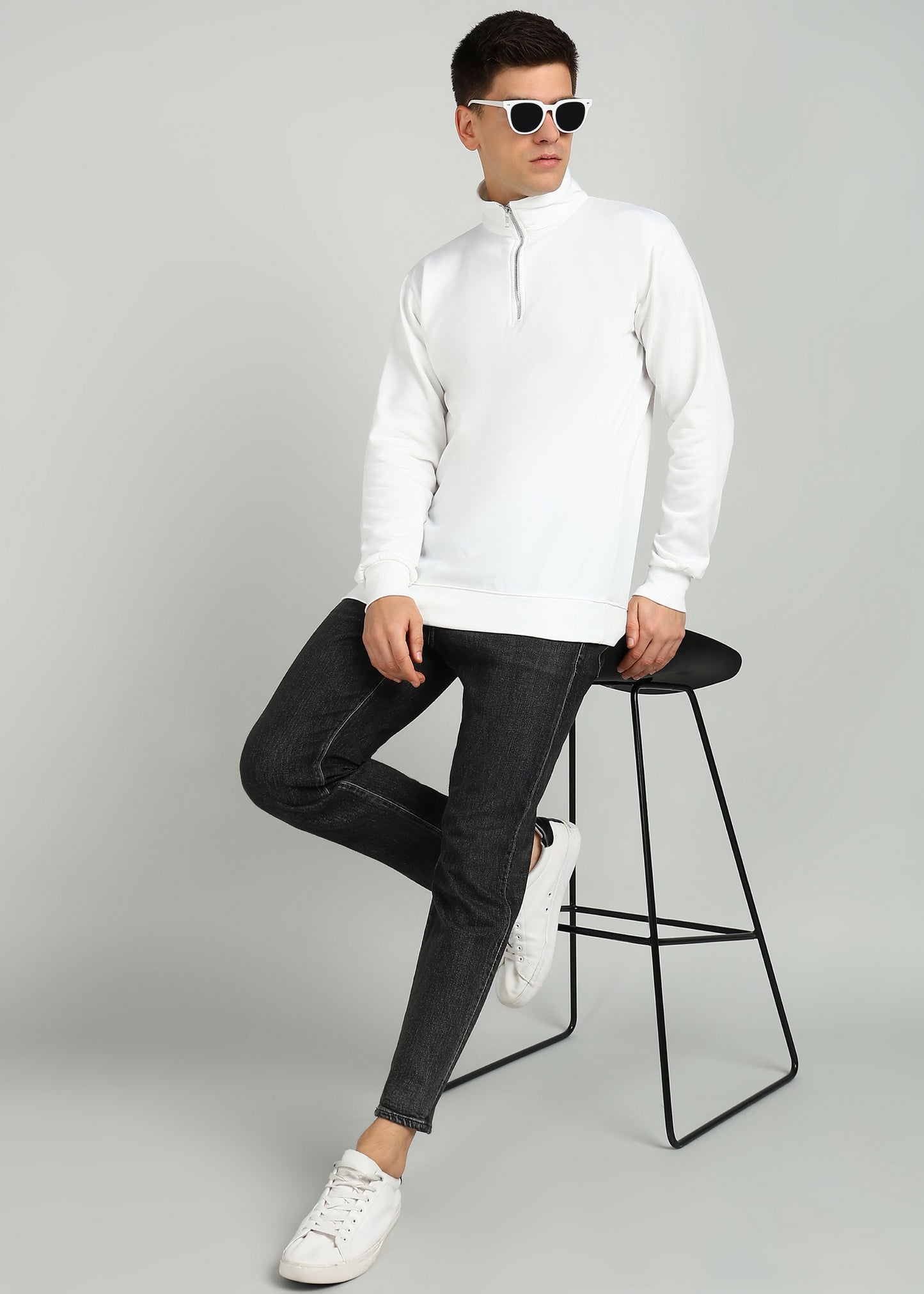 OLD MONEY ZIPPER Sweatshirt | CLEAR WHITE | Regular Fit