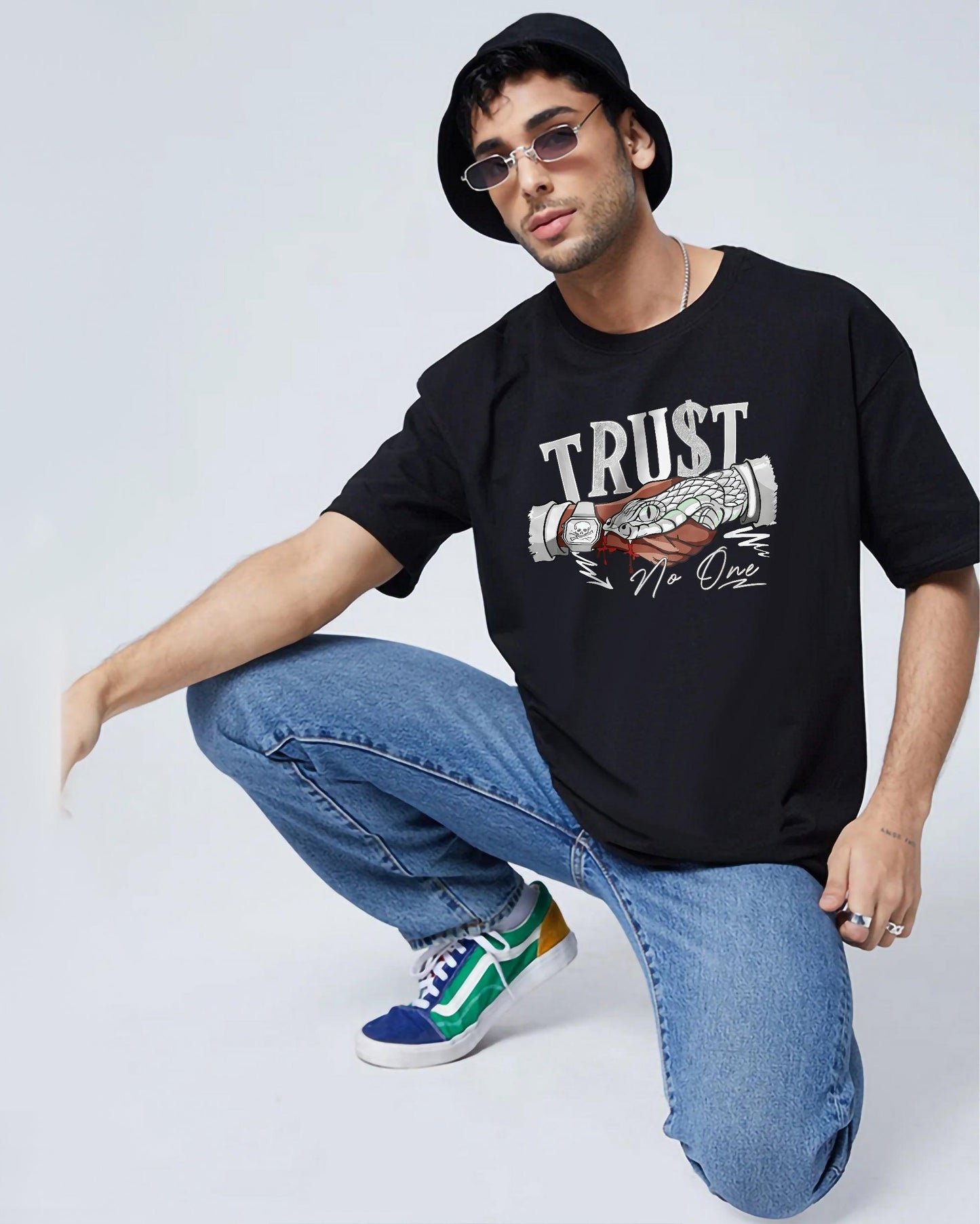 TRUST ISSUES PYTHON BLACK OVERSIZED T-SHIRT