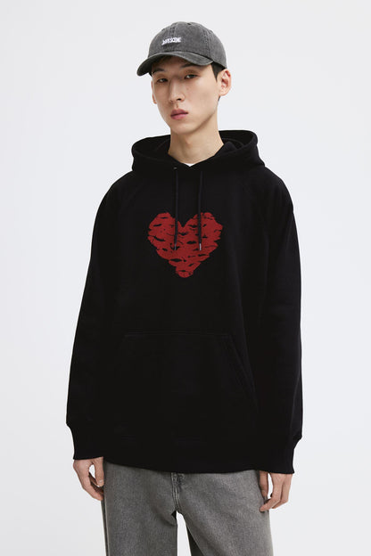 FOREVER LOVE KISS BLACK HOODIE