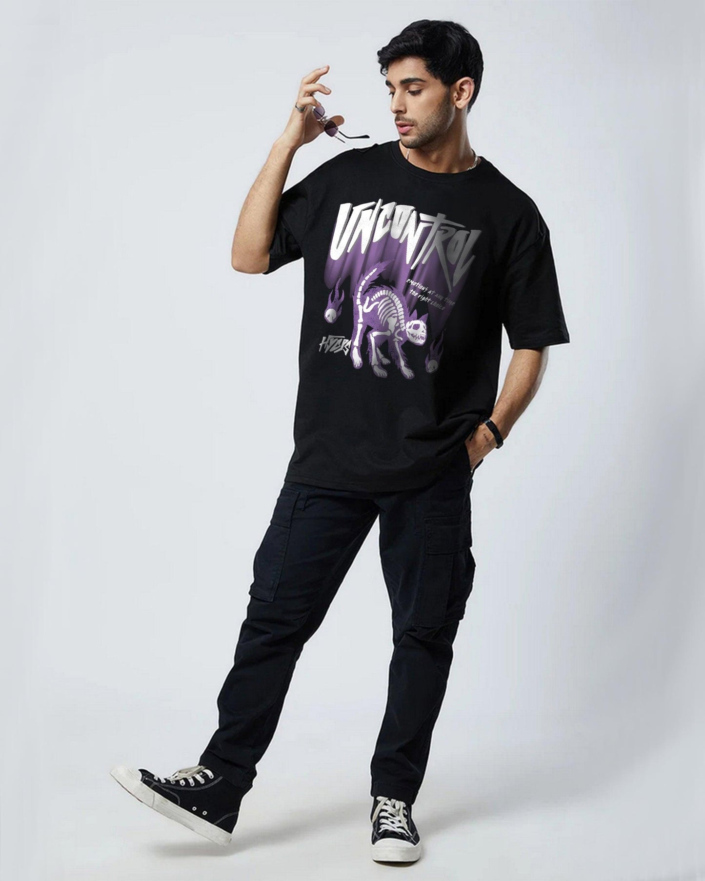 UNCONTROL BLOOD BLACK OVERSIZED T-SHIRT